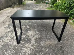 Smart Office Table 4x2ft Full Black