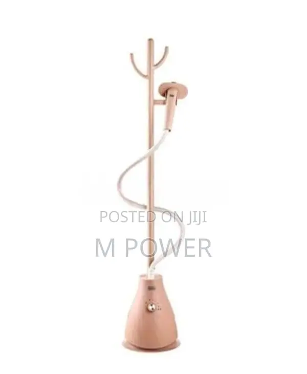 Black + Decker Pole Garment Steamer (GST1620-B5)
