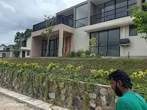 Kandy Victoria Reservoirs luxury Holiday park