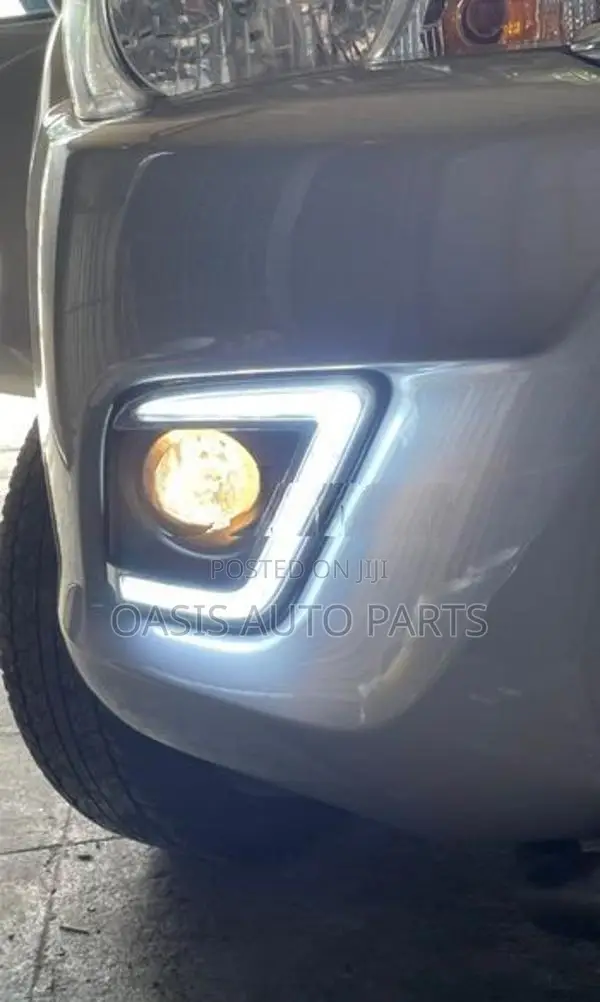 Toyota Hilux Revo Fog Lamp DRL Covers Led with signal