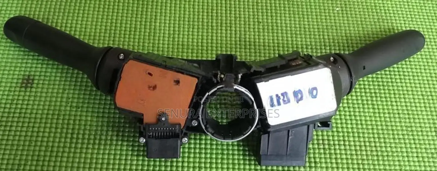 Toyota Aqua Nhp10 Head Light Switch