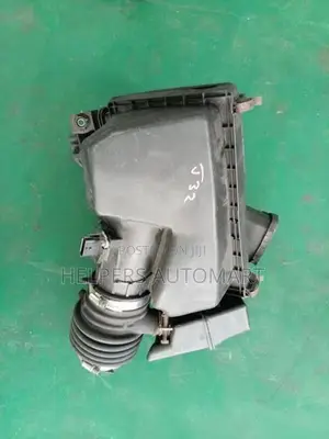 Nissan Teana J32 Air Cleaner Box