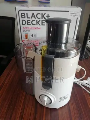 Black and Decker Juice Extractor - (JE250)