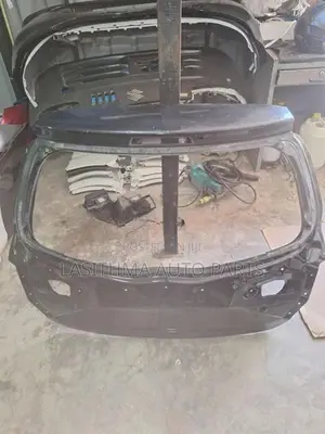 Vitz KSP 130 Dicky Panel