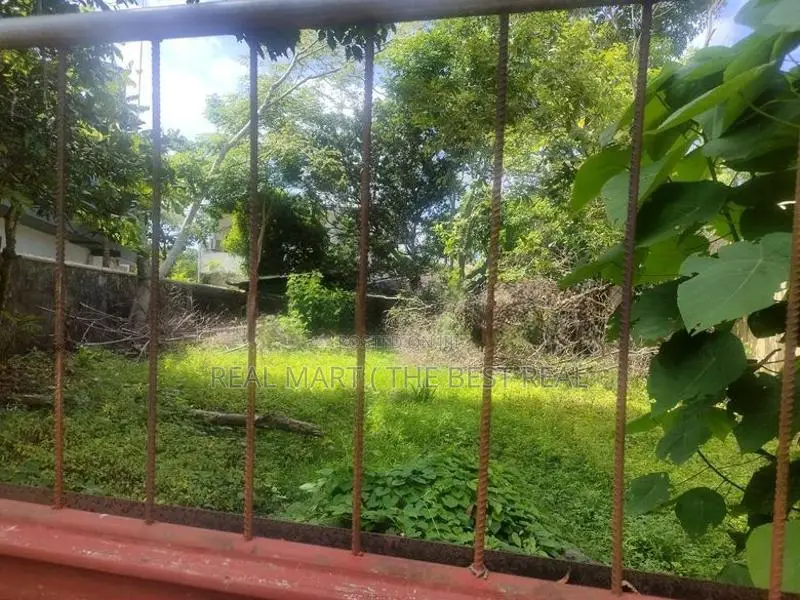 Mount Lavinia : 12.5 perches Land for Sale at Temple road