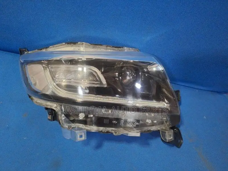 Specia 2017 Head Lamp