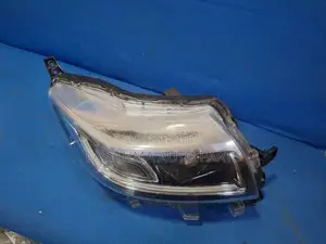 Specia 2017 Head Lamp