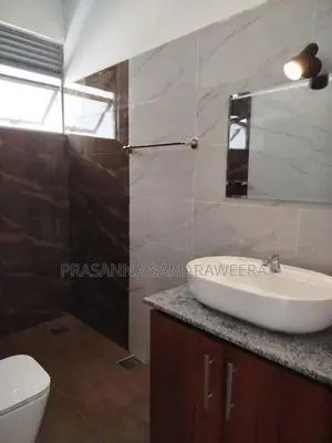 Brand New solid Modern 2 Story House-piliyandala near