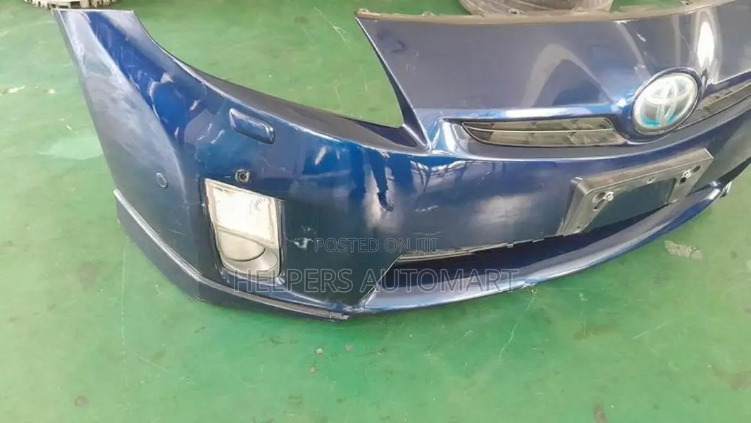 Toyota Prius w30 Front buffer complete