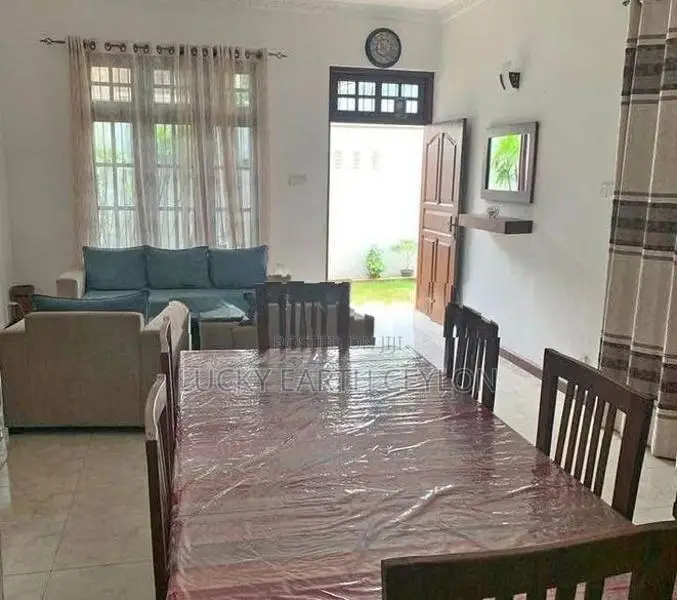 Sale Dehiwala Bellantara 2 Storey House Peaceful Surrounding (ZMS3006)