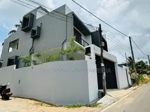 brand new house at piliyandala