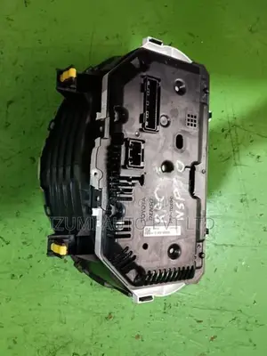 Toyota Ractis Meter Board
