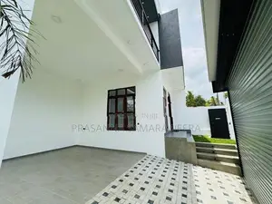 brand new house at piliyandala