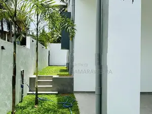 brand new house at piliyandala