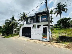 brand new house at piliyandala
