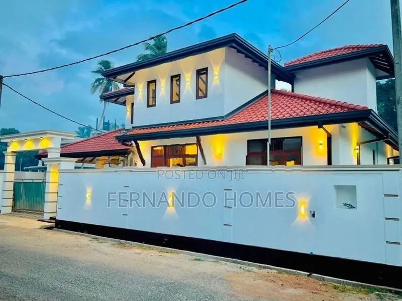 Mint Condition Perfect View Near Beach 3 Br New House Sale Negombo