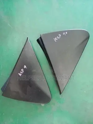 Toyota vitz ksp 90 Fender finishes