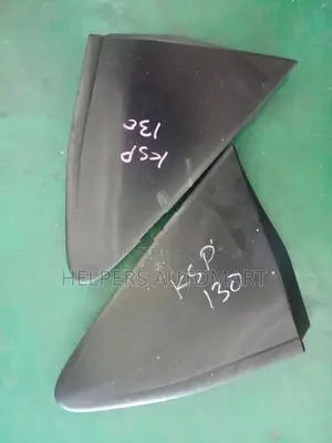 Toyota vitz ksp130 fender finishes