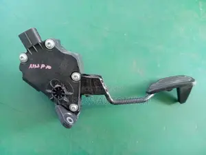 Aqua NHP10 Accelerator pedal
