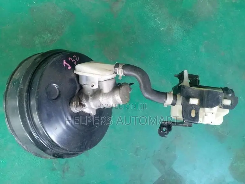 Nissan Teana J32 Brack booster