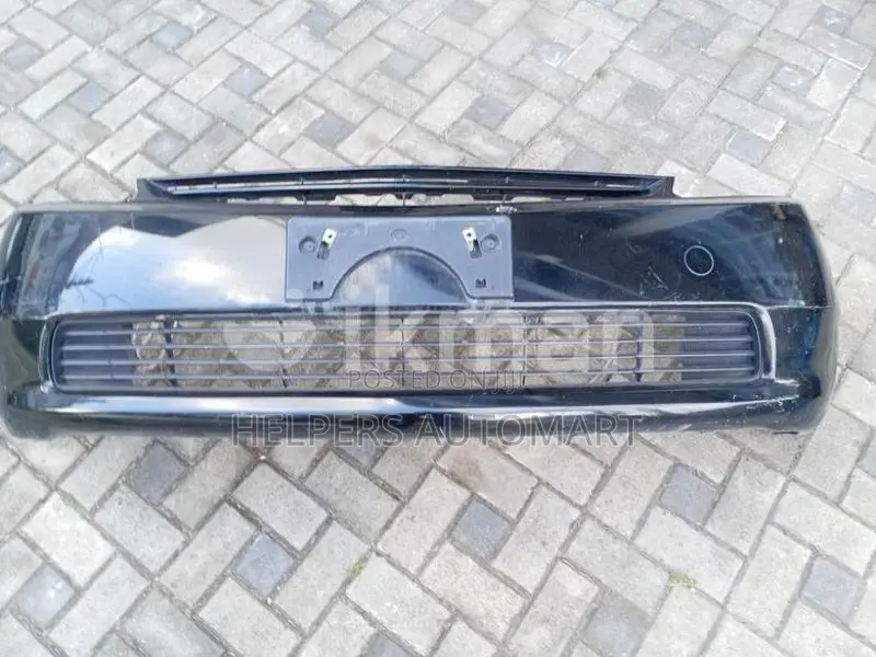 Toyota Prius W20 Front Buffer Panel