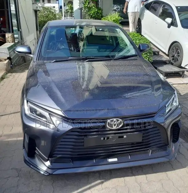 Toyota Yaris Ativ Bodykit Version 2025