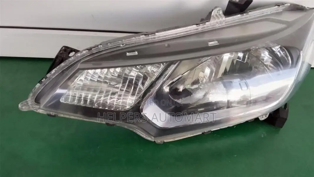 honda fit Gp5 head light