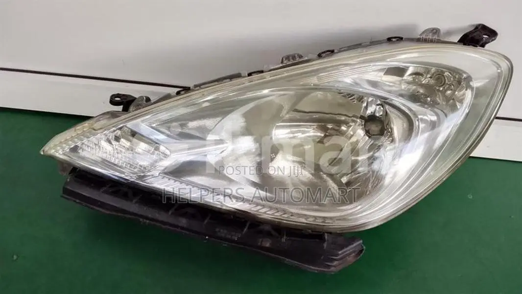 honda fit Gp1 head light
