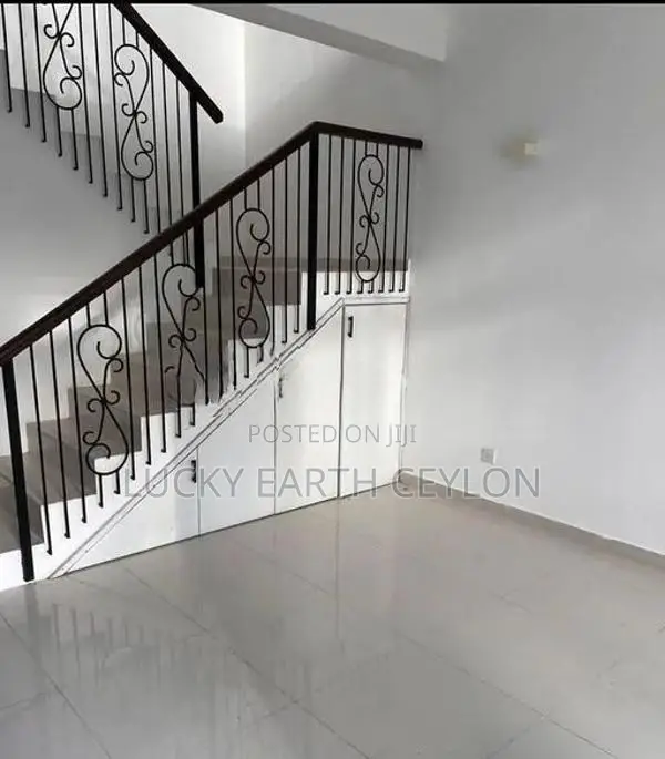 Sale Piliyandala Brand New 2 Storey Lovely House (ZMS3008)