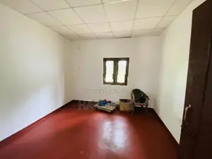 48P with 2 Houses & 50P Paddy Land Close to Tech City, Homagama