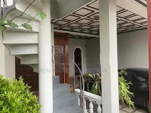 Wattala : 6BR (17.3P) Two houses for Sale at Enderamulla