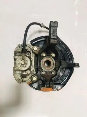 Nissan Leaf Aze0 Front Hub