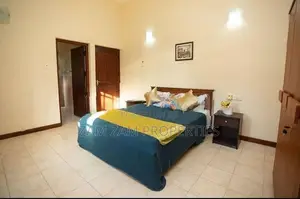 Three Storied Modern House for Sale in Malalasekara Pedesa Colombo 07
