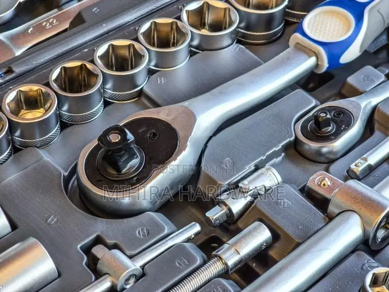 Good King 82 pcs Tool kit combination wrench key box socket torx bit s