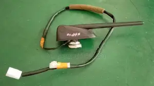 toyota Aqua NHP10 Antenna