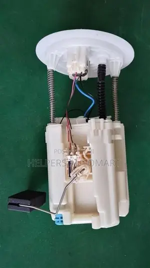 Toyota Prius W20 Petrol Pump