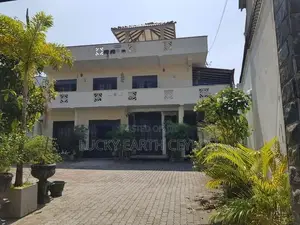 Sale Boralesgamuwa 2 Story Very Large House (ZMS3010)