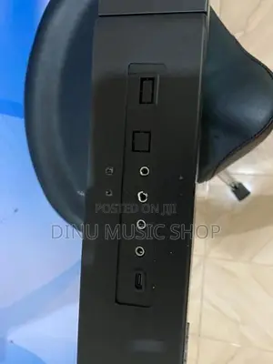 Electronic Piano