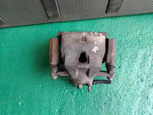 Toyota Vitz KSP90 Front Brake Caliper