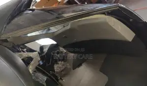 TOYOTA HARRIER( MHU 38W )DICKY DOOR