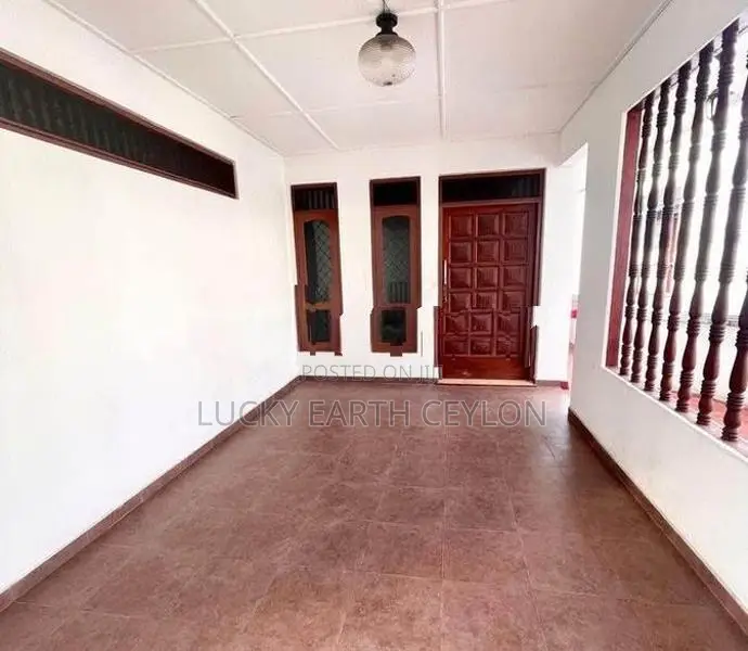 Sale Nugegoda 2 Storey Condominium Property Only at Land Value (ZMS300