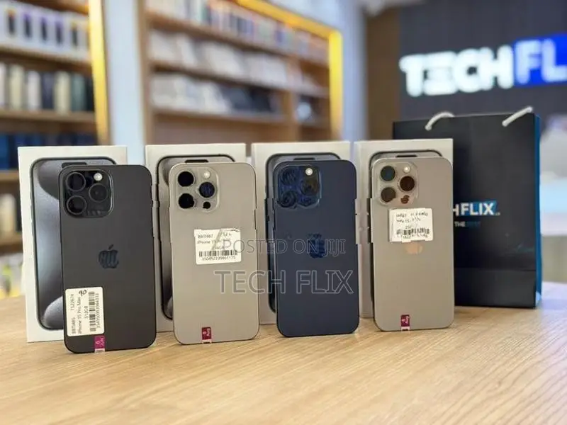 Apple iPhone 15 Pro Max 256GB (Used)