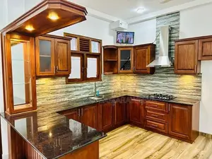 Brand New solid super luxury House-piliyandala