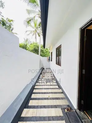 Roof Top With Brand New House In Malabe