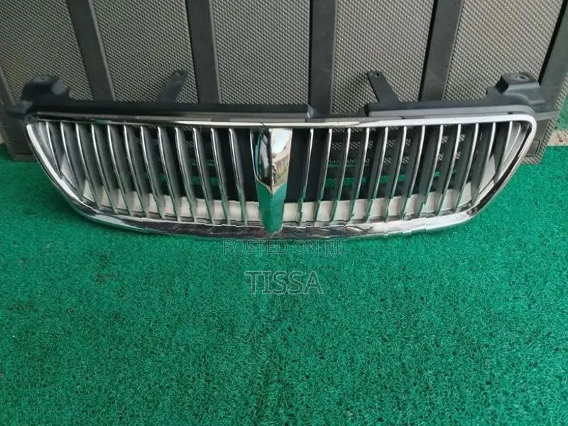 Nissan Sunny N16 Front Shell