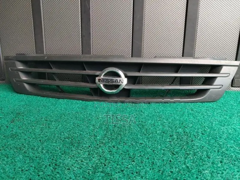 Nissan AD Wagon Y11 Front Shell