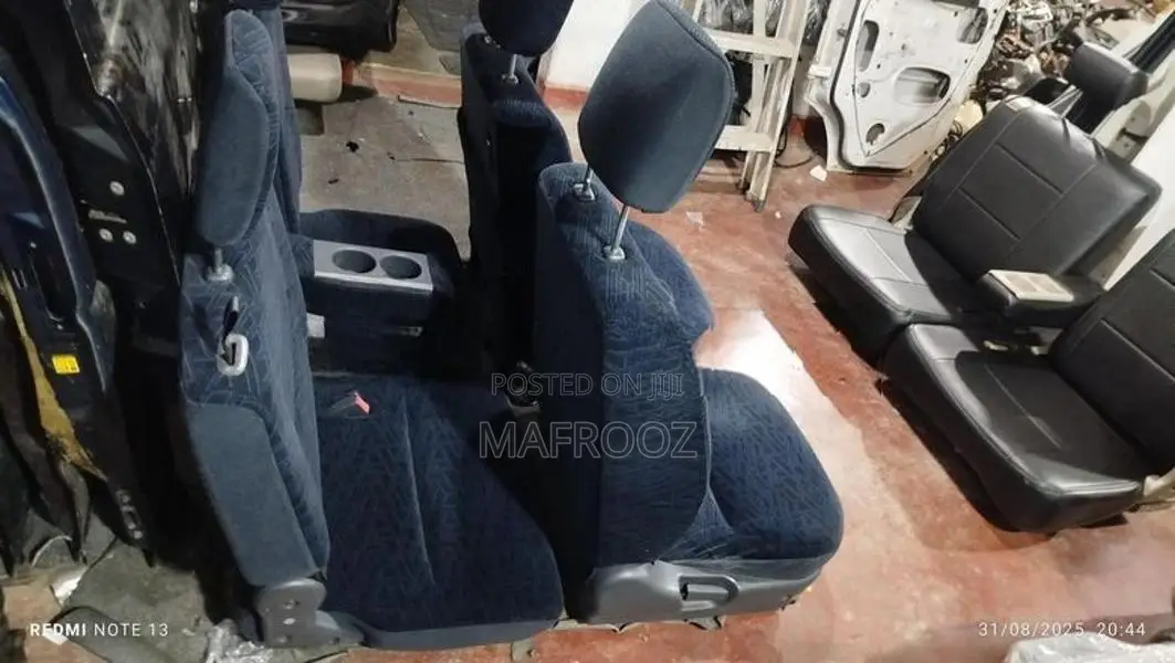 Suzuki Every Buddy Van Seat Set