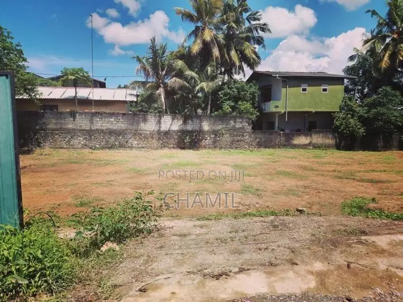 Land for Sale in Piliyandala
