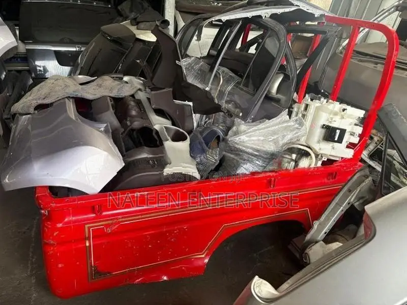 Isuzu Crew Cab Truck Bed