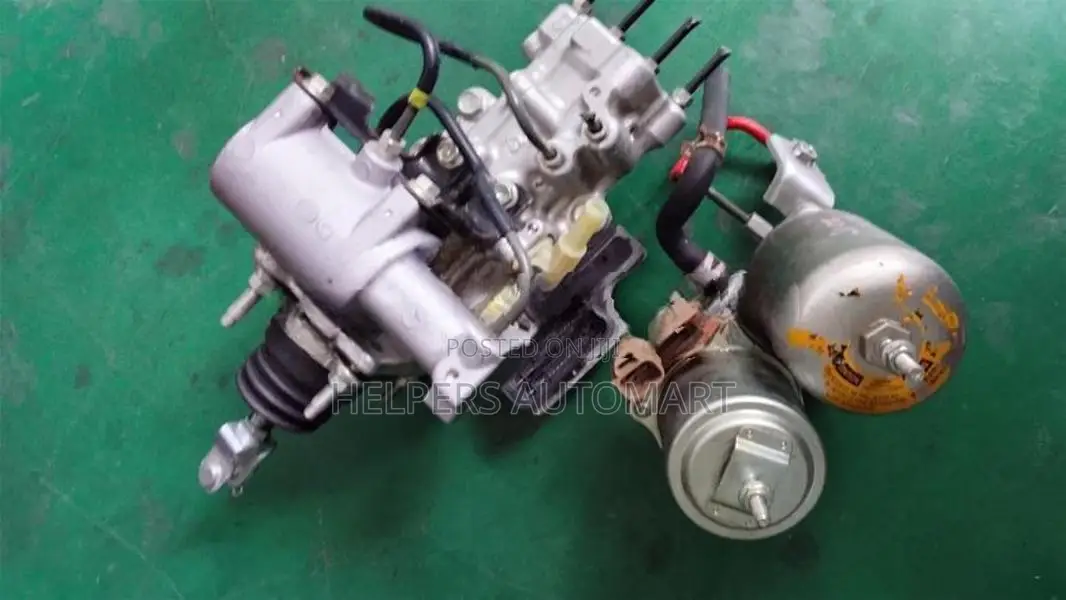 toyota Aqua NHP10 BG Abs